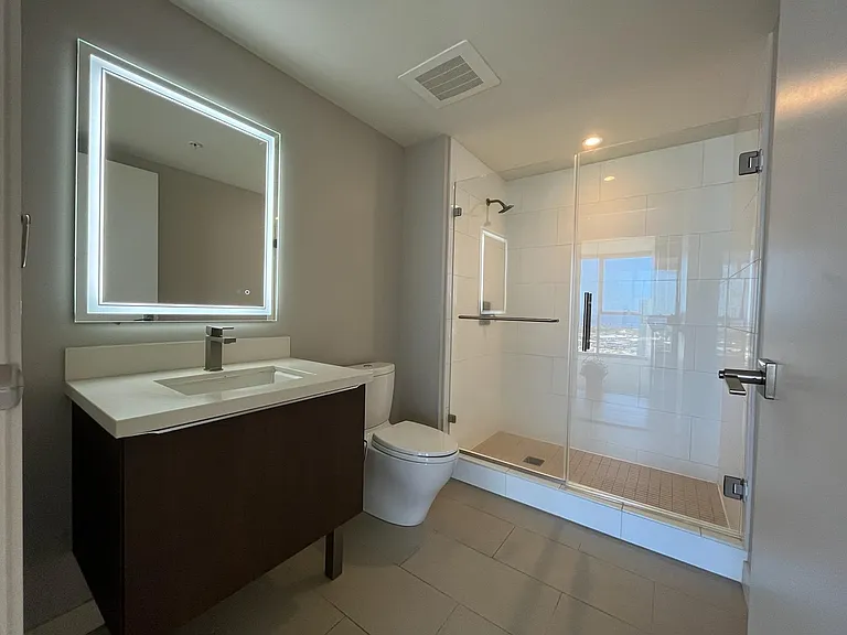 888 Kapiolani Blvd — Photo 7