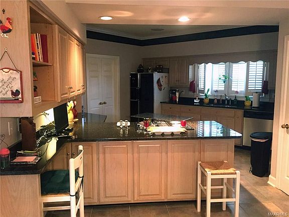2nd image of 7812 Fendall Hall Ct