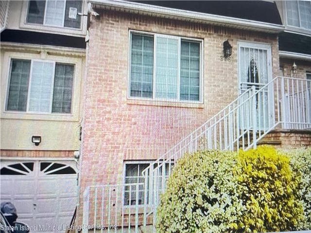 1st image of 379 Englewood Ave