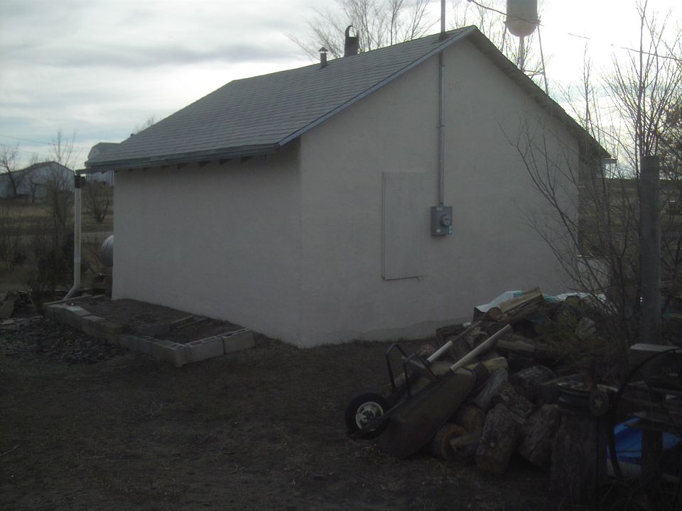 2nd image of 36 Pine St