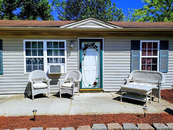 3rd image of 9912 Marino Dr