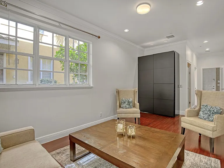 72 SE 6th Ave E #Townhouse C — Photo 21