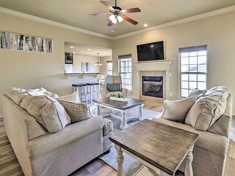 450 Remson Ln — Photo 12
