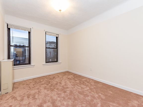 5th image of 30-22 33rd St #2F