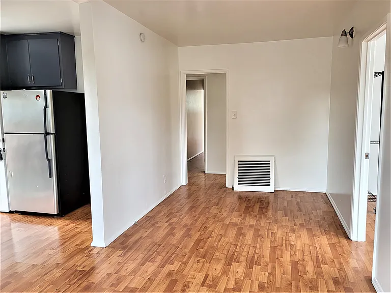 1700 Park Ave #0 — Photo 3