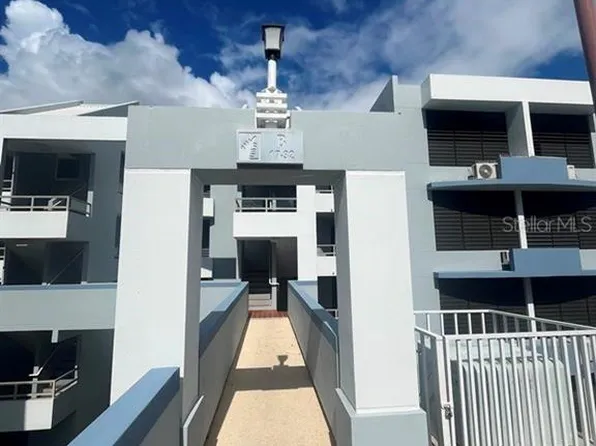 28 La Sierra Del Shl APT B, San Juan, PR 00926