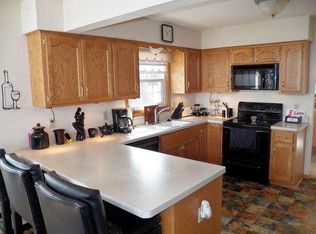 3506 W Forest Hill Ave, Franklin, WI 53132