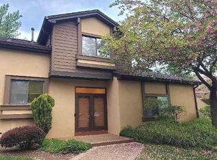 101 Sayre Dr, Princeton, NJ 08540