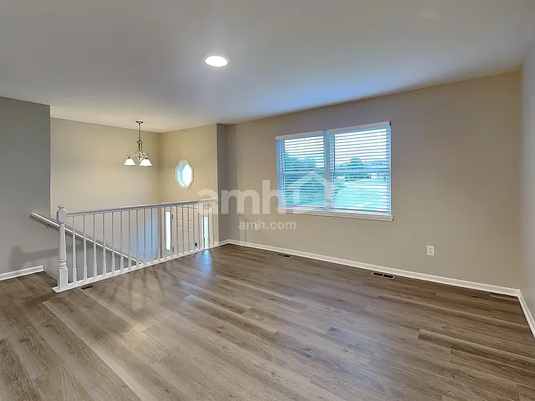 5925 Bluegrass Trl — Photo 6