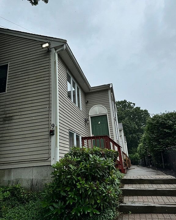 1st image of 9 Linda Ave #D