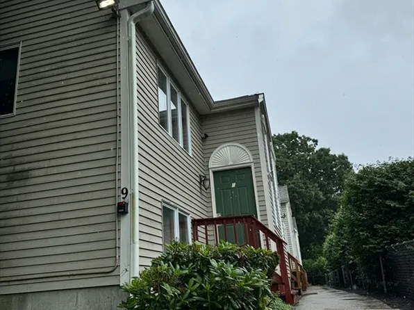9 Linda Ave #D, Millville, MA 01529