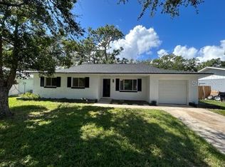 4504 Three Lakes Cir, Orlando, FL 32808