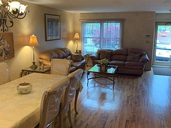 3rd image of 308 Elverton Ave
