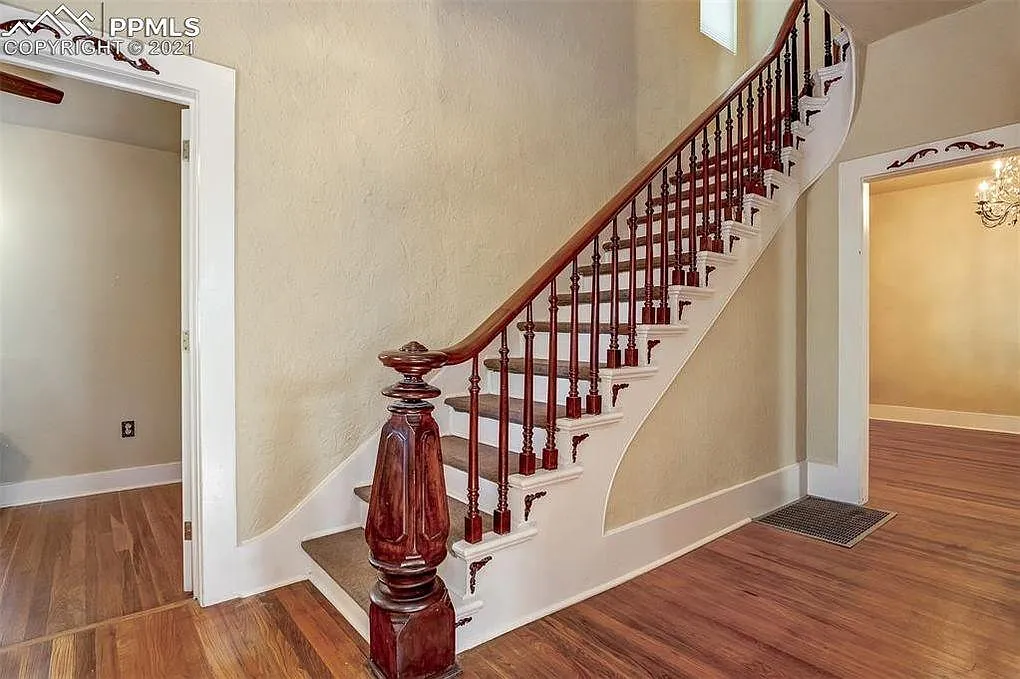 502 E Boulder St — Photo 4