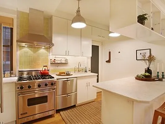 Sold by Corcoran | media 17