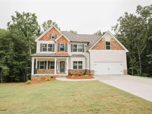 5970 Crowley Dr, Douglasville, GA 30135