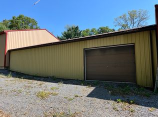 1673 N Market St #B, Elizabethtown, PA 17022