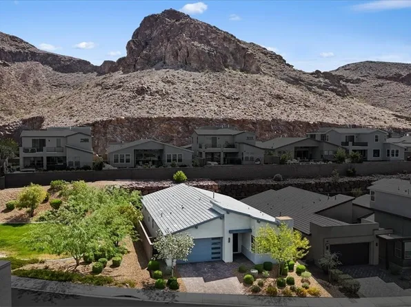 1957 Regal Bluff Dr, Henderson, NV 89052