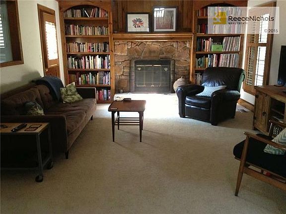Warm great room with great built-ins and fireplace.