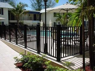 8601 SW 68th Ct APT 24, Miami, FL 33143