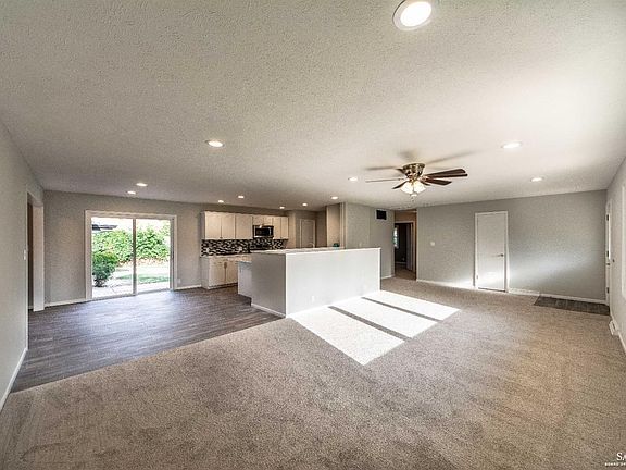 5th image of 2053 Highland Ave