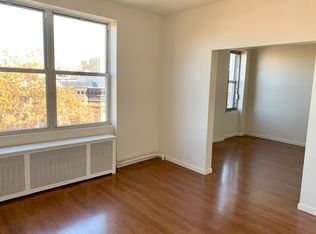 618 11th St #4, Brooklyn, NY 11215