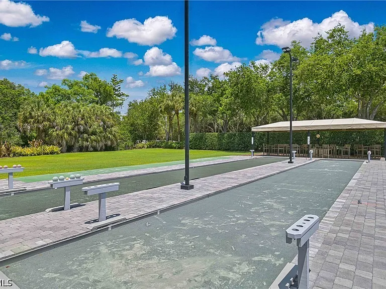 5000 Royal Shores Dr #101 — Photo 44