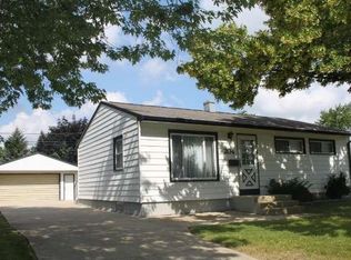 204 14th Ave, South Milwaukee, WI 53172