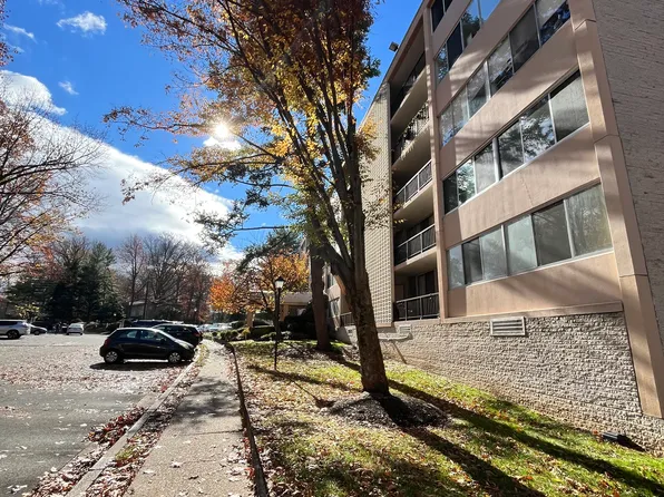 4360 Ivymount Ct APT 58, Annandale, VA 22003