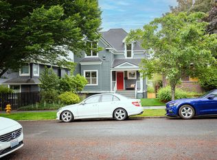 1130 18th Ave E #B, Seattle, WA 98112