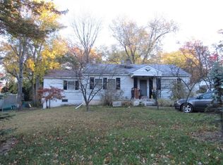 917 County Line Rd, Huntingdon Valley, PA 19006
