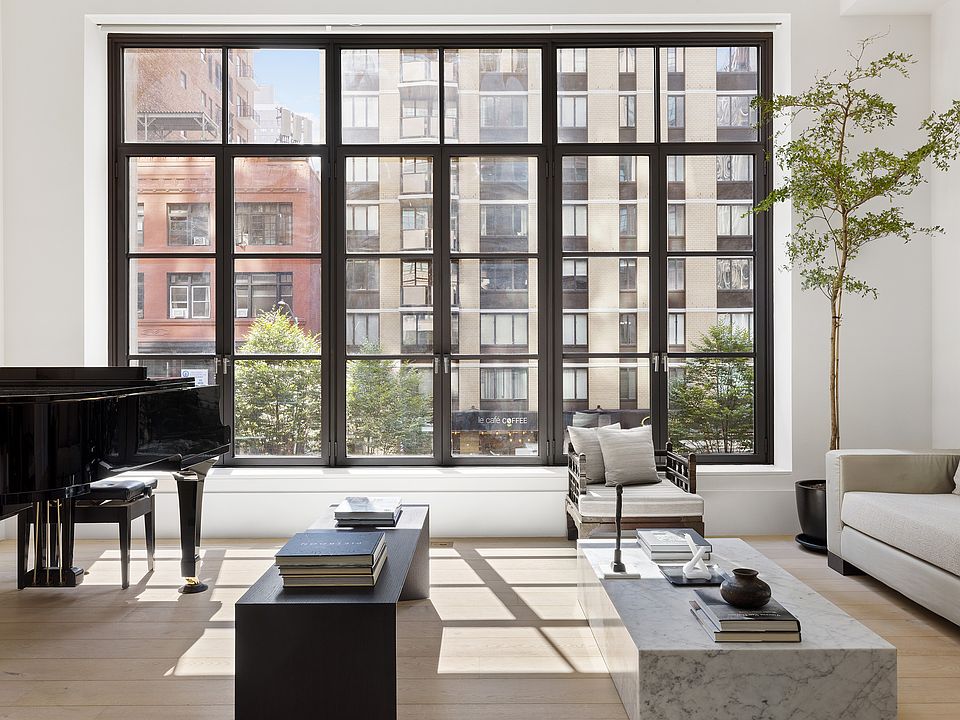 1st image of 404 Park Ave S APT 2A