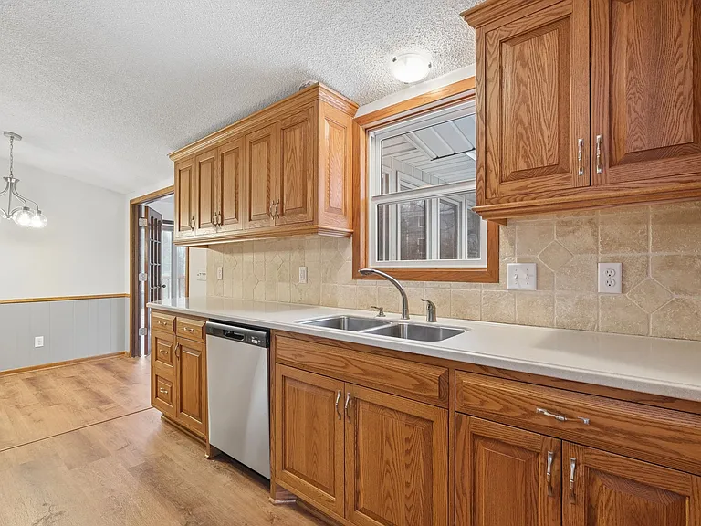 5826 Salisbury Ave — Photo 13