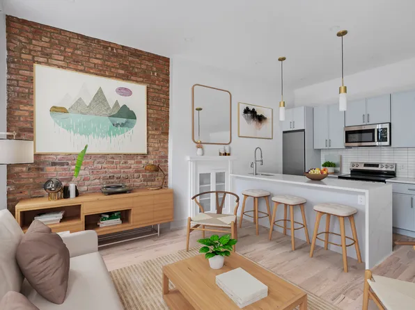 28 4th Place image 1 of 7