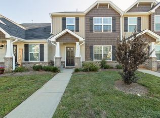 7349 Colleen Park Dr, Whitsett, NC 27377