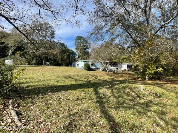 114 Ruby Rd, Jackson, GA 30233