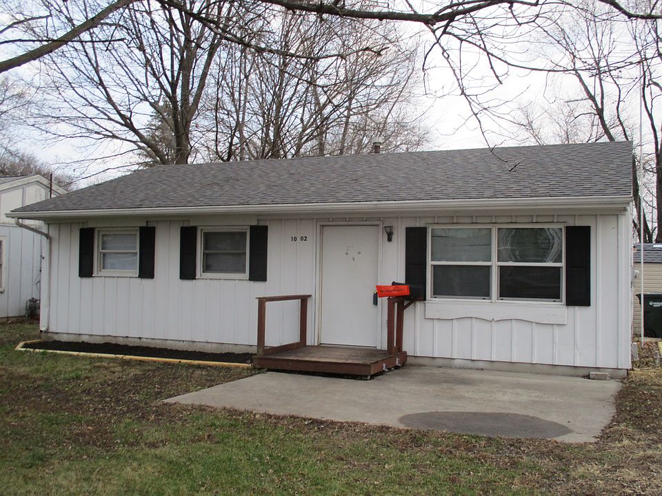 1st image of 1002 E Glenview Dr