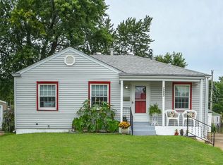 10661 Saint Veronica Ct, Saint Ann, MO