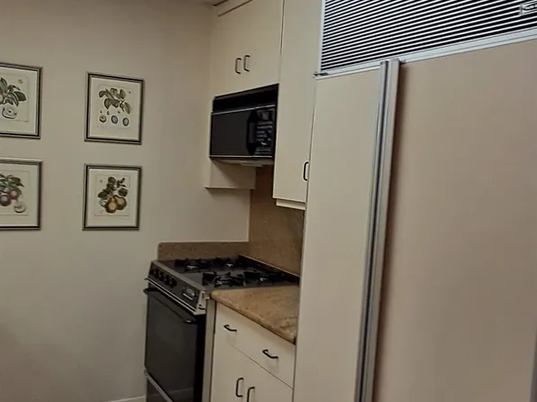 7000 Blvd East image 13 of 46