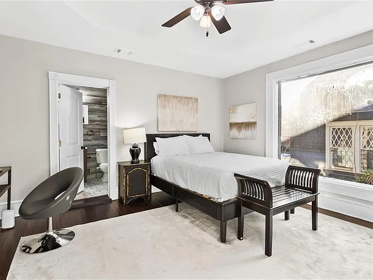 867 Beecher St SW — Photo 15