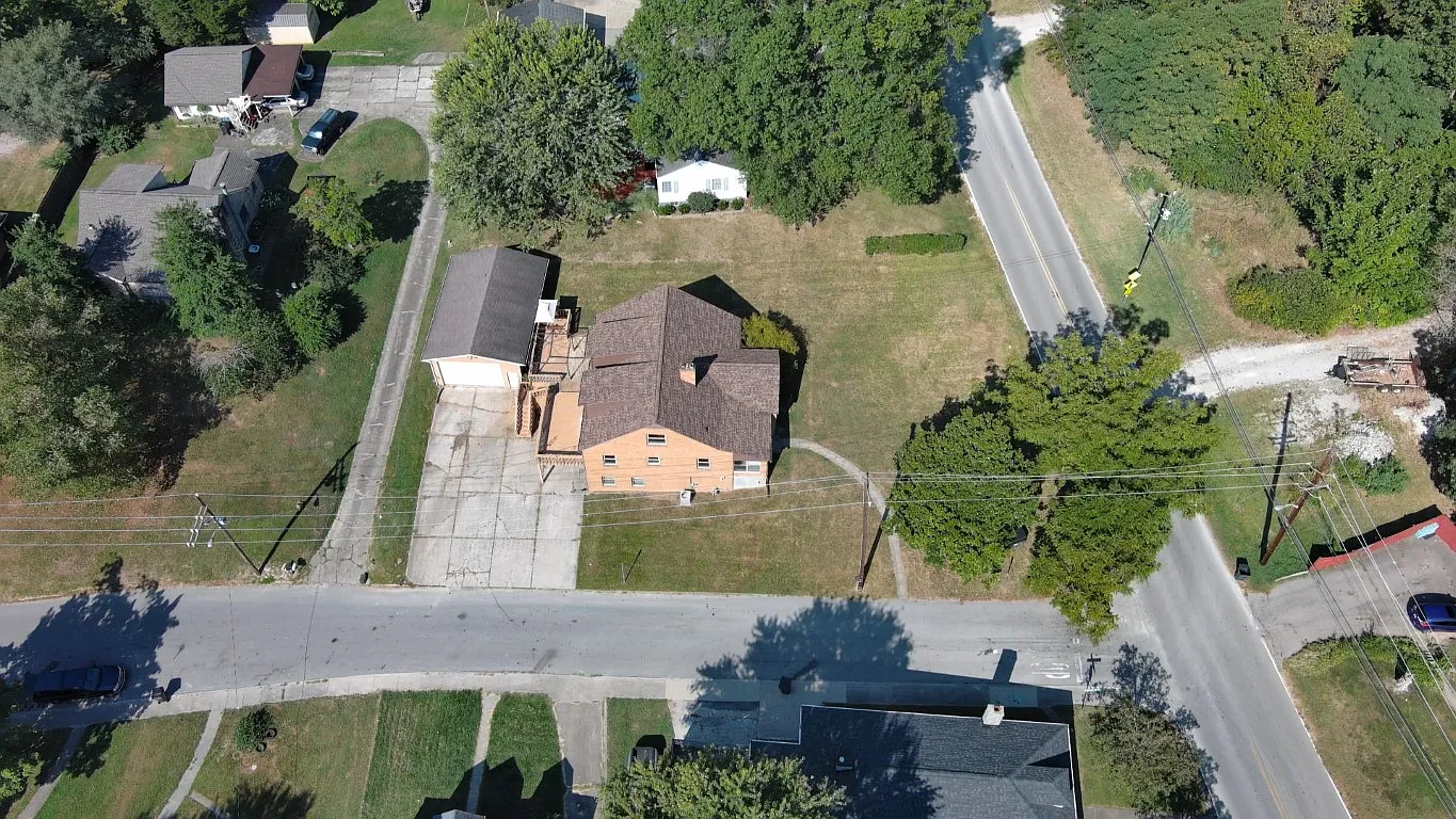 301 Captain Frank Rd — Photo 4