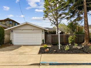 816 Standish Rd, Pacifica, CA 94044
