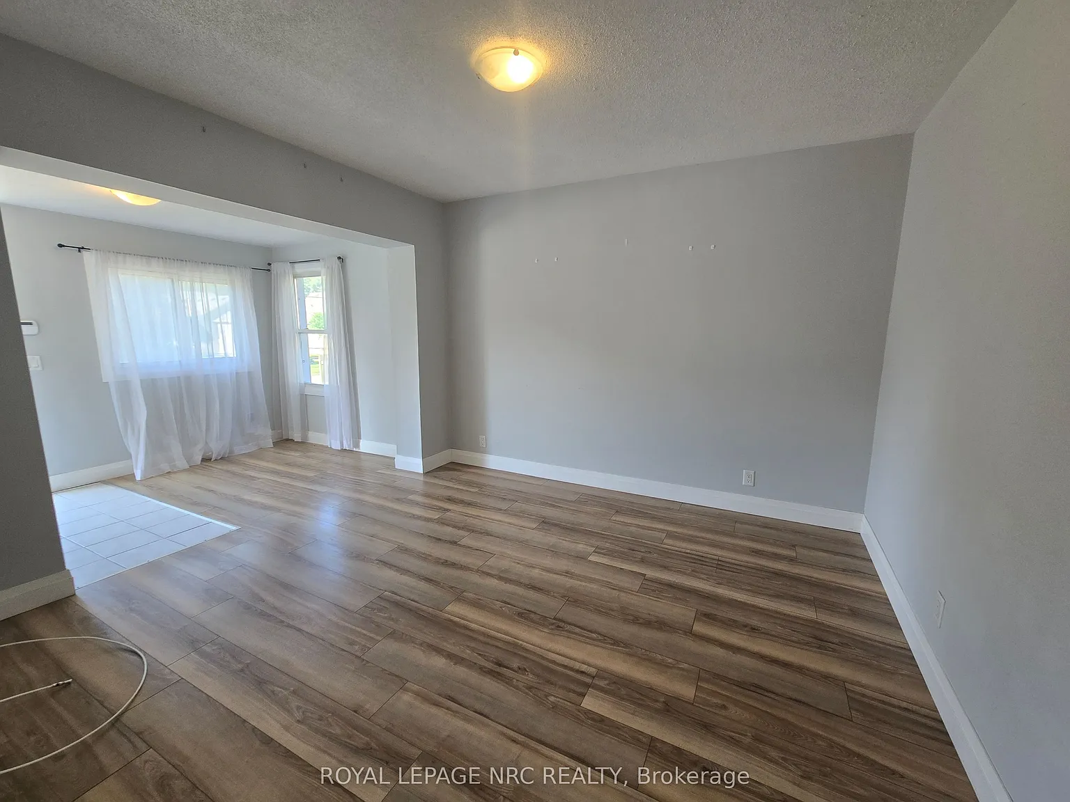 3 bed, $1,850 — Photo 4