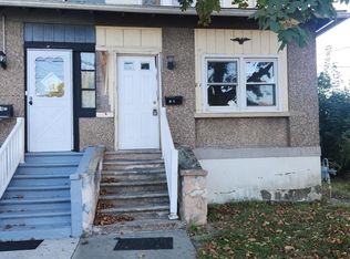 81 N Broad St, Penns Grove, NJ