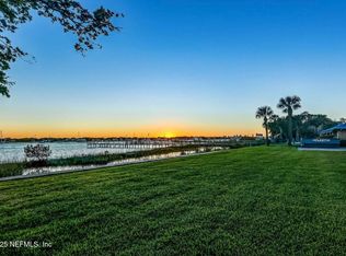 77 Dolphin Dr, Saint Augustine, FL 32080