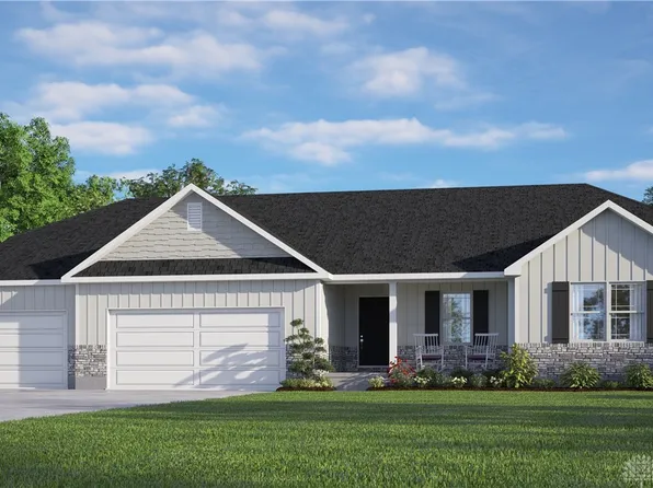 122 Mound Builder Pl, Carlisle, OH 45005