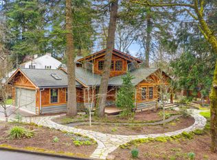 2240 Ridgewood Rd, Lake Oswego, OR 97034