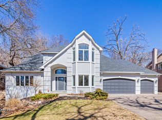 69 Locust St, Saint Paul, MN 55115