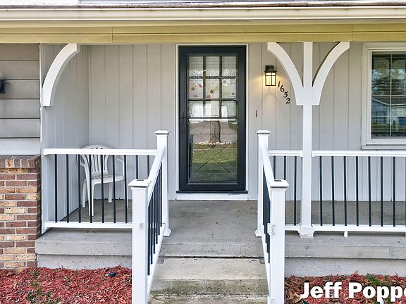 5th image of 1652 Southampton Dr SE