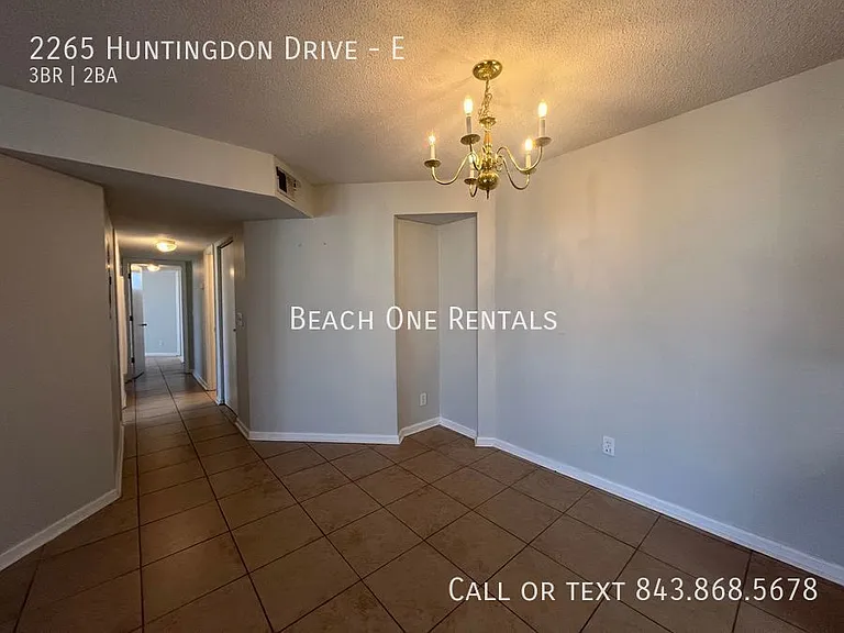 2265 Huntingdon Dr #E — Photo 9